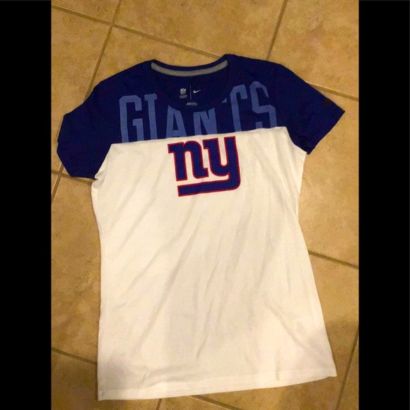 New York Giants Women’s Shirt - Picture 1 of 2
